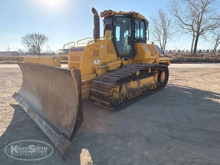 Used Komatsu Dozer